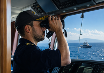 Marine Laser Rangefinders: Enhancing Maritime Safety